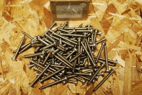 Antique Metal Screws thumbnail