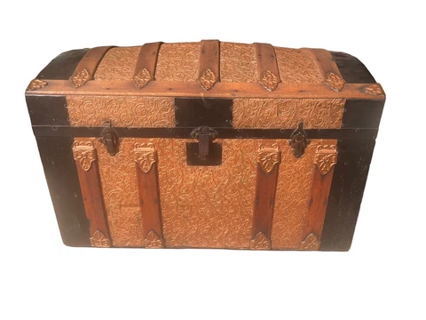 Antique Metal Steamer Trunks thumbnail