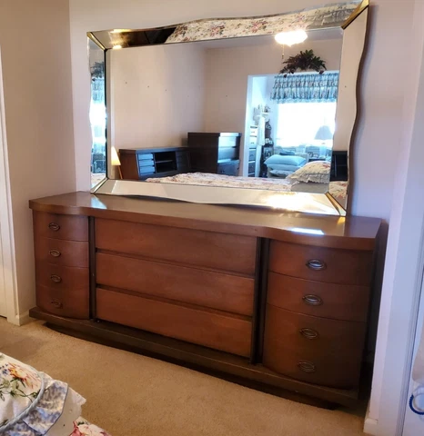 Antique Mid-Century Modern Headboards thumbnail