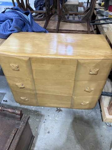 Antique Mid-Century Modernism Chest Of Drawers thumbnail