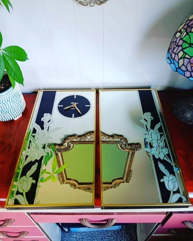 Antique Mirrored Wall Clocks thumbnail