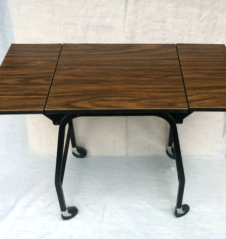 Antique Modern Desks thumbnail