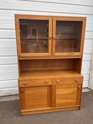 Antique Modern Display Cabinets thumbnail