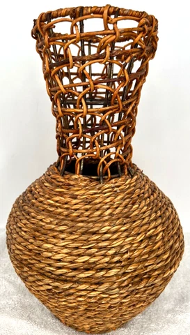 Antique Modern Wire Baskets thumbnail