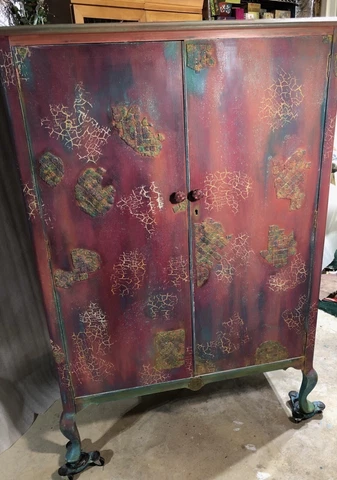 Antique Multicolor Cabinets thumbnail