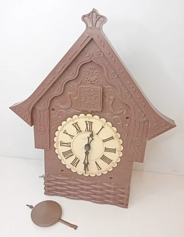 Antique Multicolor Cuckoo Clocks thumbnail