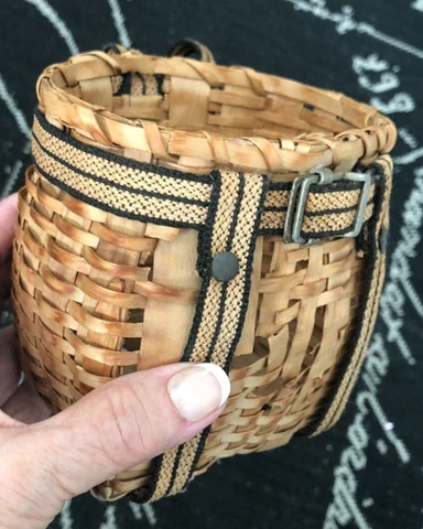 Antique Natural Miniature Baskets thumbnail