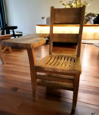 Antique Oak Desks thumbnail