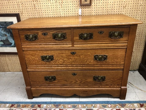 Antique Oak Dressers thumbnail