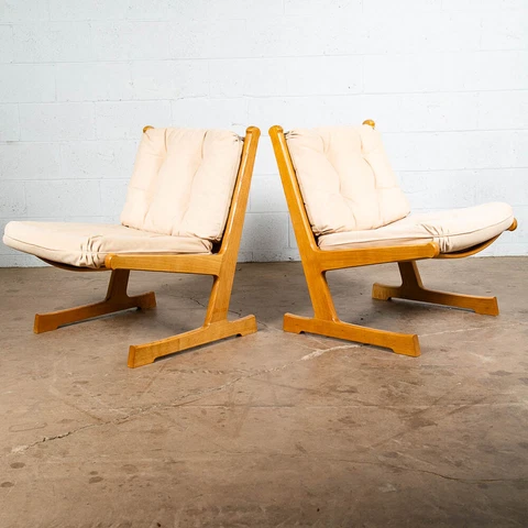 Antique Oak Lounge Chairs thumbnail