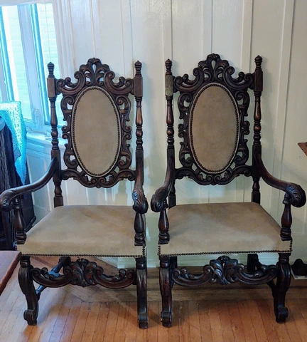 Antique Oak Throne Chairs thumbnail