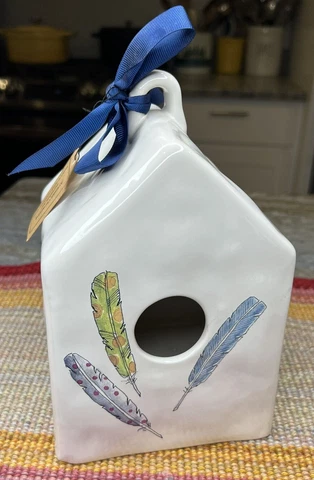 Antique Pink Bird Houses thumbnail