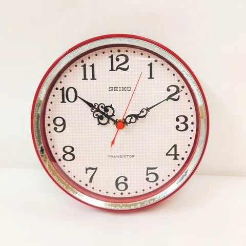 Antique Pink Wall Clocks thumbnail