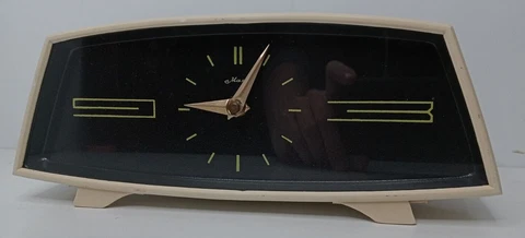 Antique Plastic Desk Clocks thumbnail