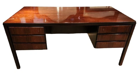 Antique Polished Desks thumbnail