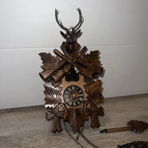 Antique Quartz Movement Cuckoo Clocks thumbnail