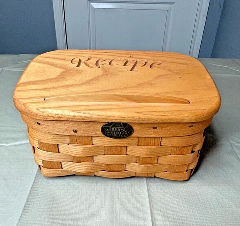 Antique Recipe Baskets thumbnail