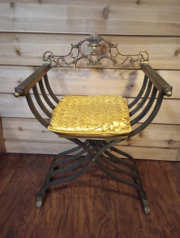 Antique Renaissance Armchairs thumbnail