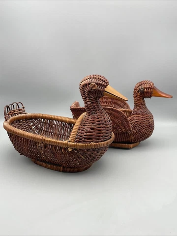 Antique Retro Storage Baskets thumbnail