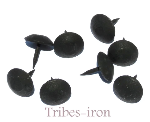 Antique Round Nails thumbnail