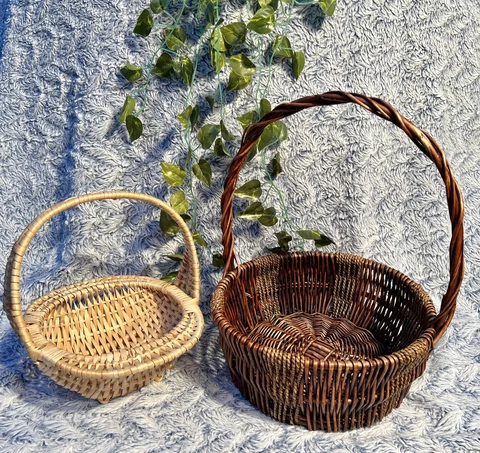 Antique Round Nantucket Baskets thumbnail