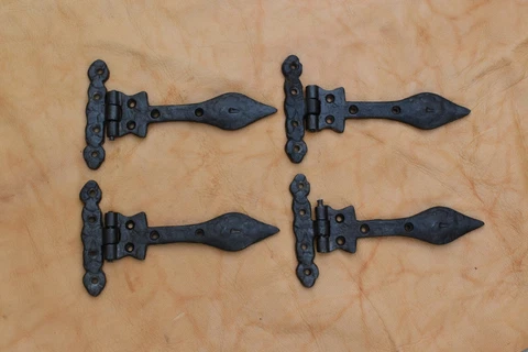 Antique Rusted Hinges thumbnail