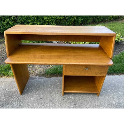 Antique Secretary Desks with Shelves thumbnail