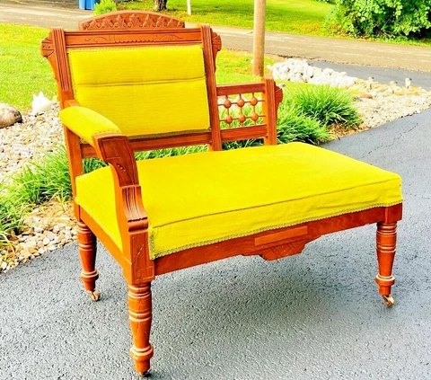 Antique Settees thumbnail