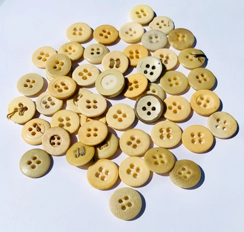 Antique Sewing 4-Hole Flat Buttons thumbnail