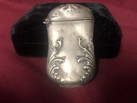 Antique Sewing Needles thumbnail