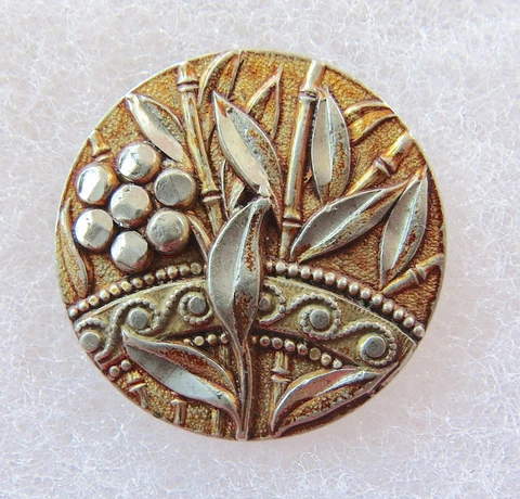 Antique Sewing Shank Buttons thumbnail
