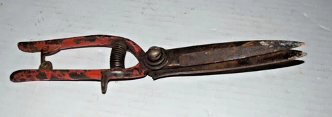 Antique Shears thumbnail
