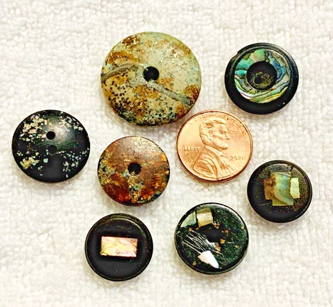 Antique Shell Sewing Buttons thumbnail