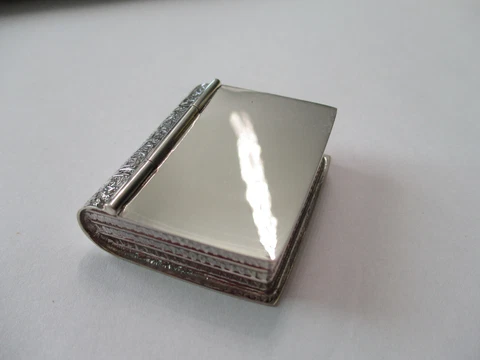 Antique Silver Boxes thumbnail