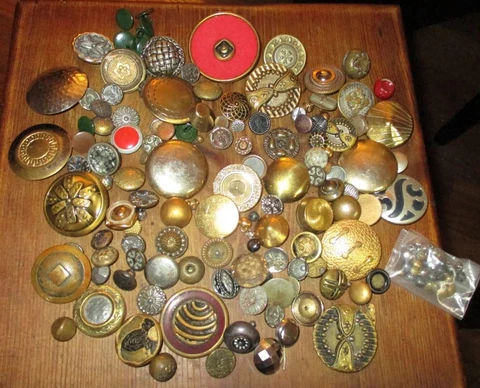 Antique Silver Sewing Buttons thumbnail