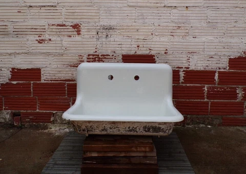 Antique Sinks thumbnail