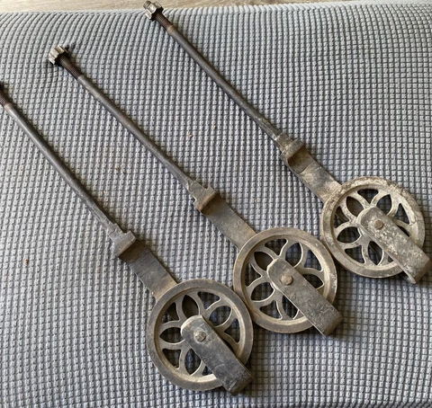 Antique Sliding Doors thumbnail