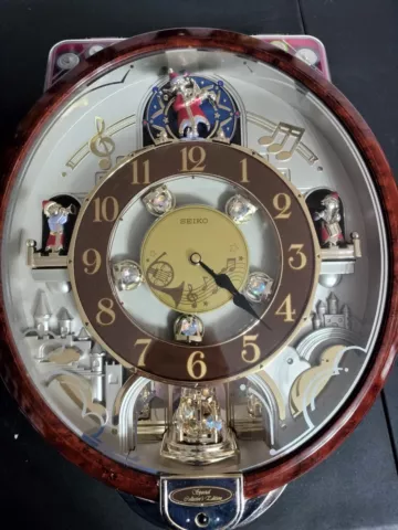 Antique Special Edition Wall Clocks thumbnail