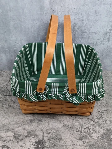 Antique Square Picnic Baskets thumbnail