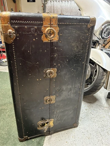 Antique Steel Steamer Trunks thumbnail