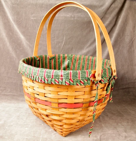 Antique Storage Baskets with Handle thumbnail
