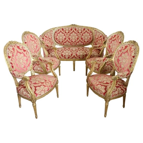 Antique Suites thumbnail