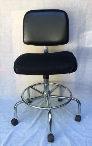 Antique Swivel Desk Chairs thumbnail