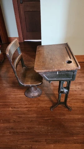Antique Swivel Desks thumbnail
