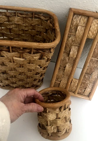 Antique Tissue Baskets thumbnail