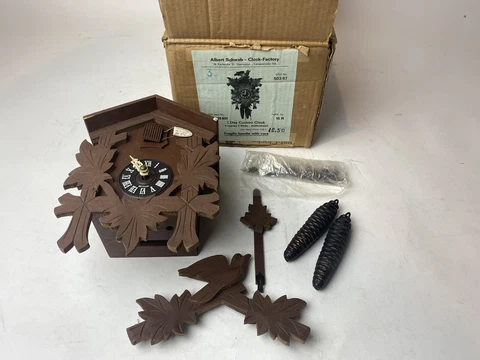 Antique Traditional Cuckoo Clocks thumbnail