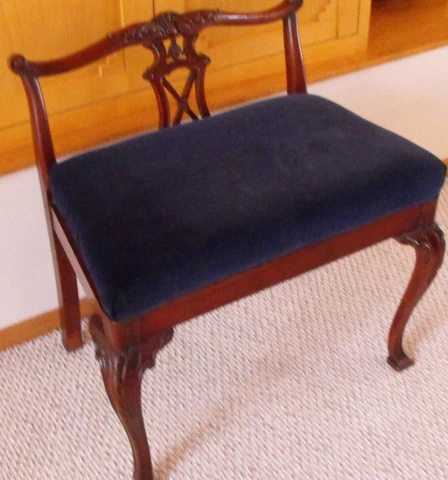 Antique Velvet Settees thumbnail