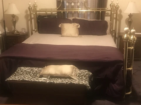 Antique Victorian Beds thumbnail
