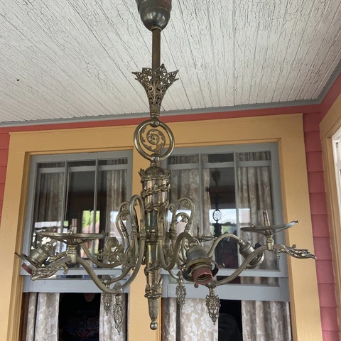 Antique Victorian Chandeliers thumbnail