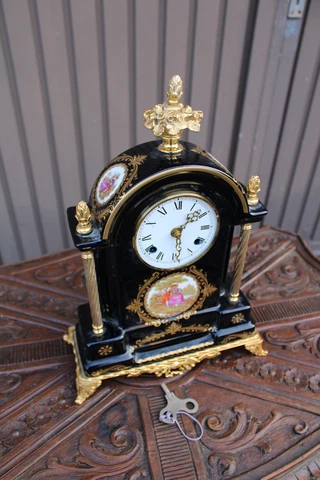 Antique Victorian Desk Clocks thumbnail